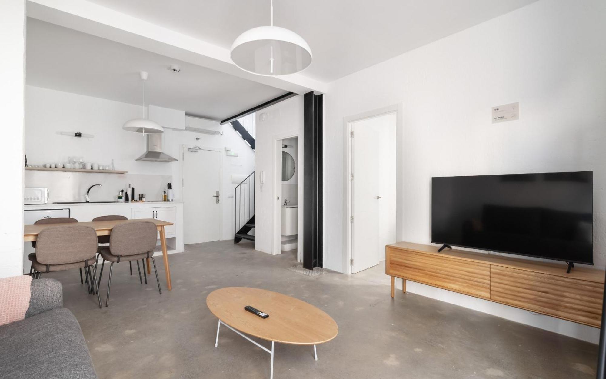 Limehome Hernan Cortes Apartment Almeria