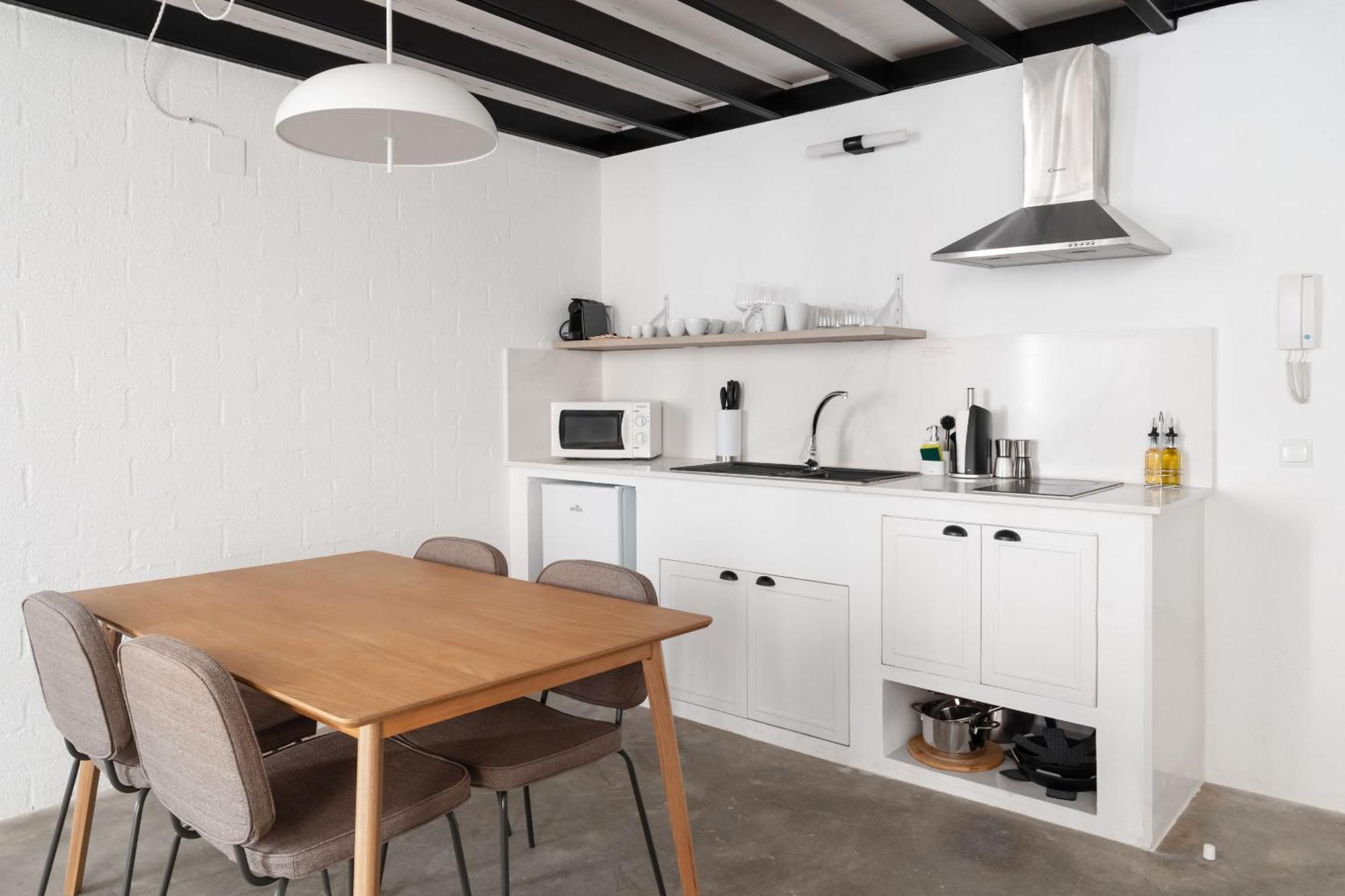 Limehome Hernan Cortes Apartment Almeria