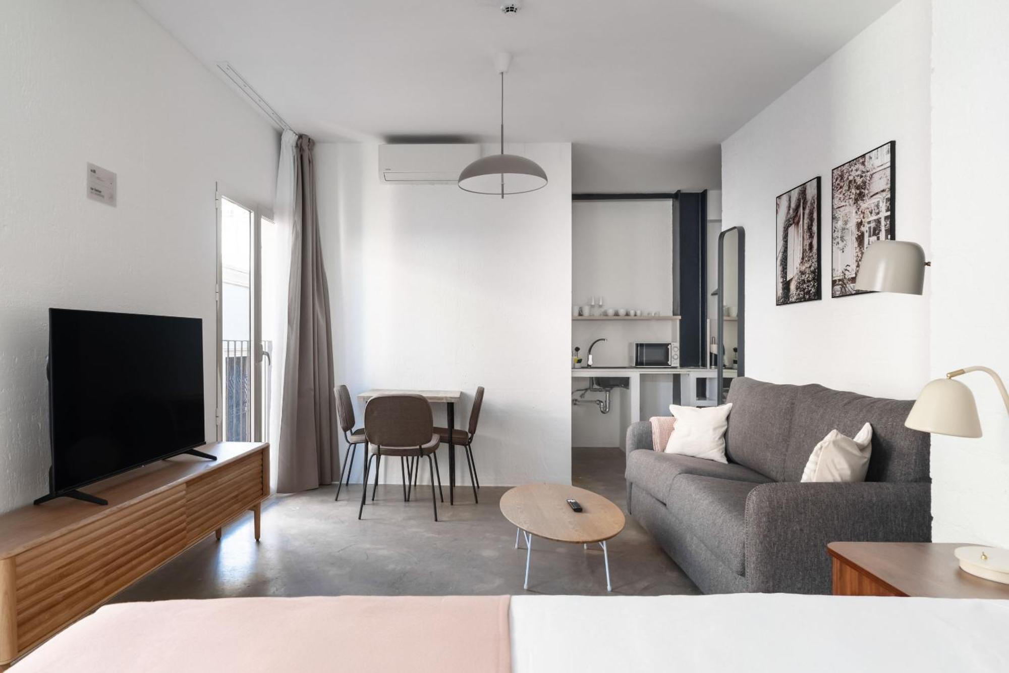 Limehome Hernan Cortes Apartment